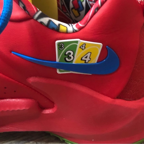 Uno x Nike Zoom Freak 3 Photo Red basketball - Size 6Y EUC worn once - Picture 7 of 10